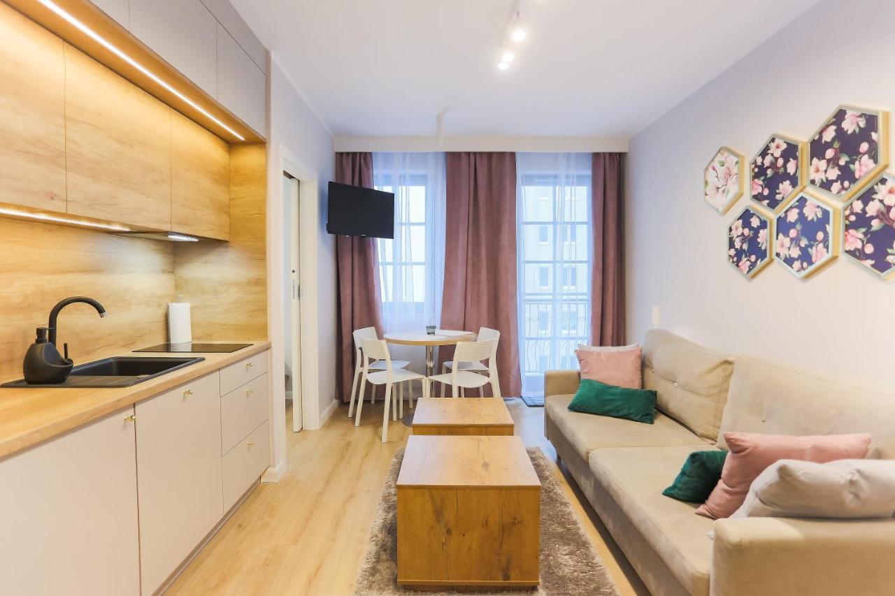 Apartamenty Swinoujscie - Kwartal Rozy Wiatrow II Luaran gambar